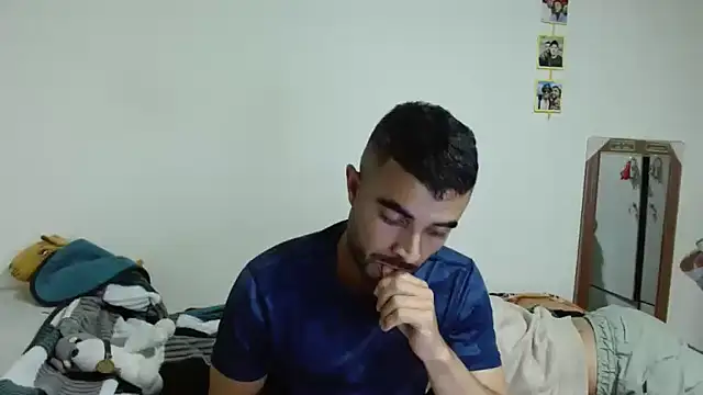 Maiki Foxx online show from November 30, 2025, 4:49 am