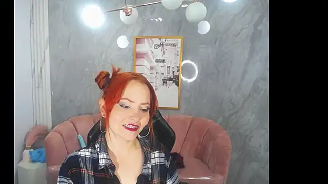 Snapshot of mady0619_ch chatting on December 18, 2025, 11:05 am mady0619 ch online show from December 18, 2025, 11:05 am