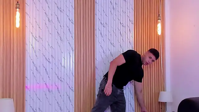 thomas walker0 online show from October 25, 2025, 11:29 am