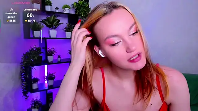 Snapshot of Ida_FaneStain chatting on January 8, 2026, 8:38 am Ida FaneStain online show from January 8, 2026, 8:38 am