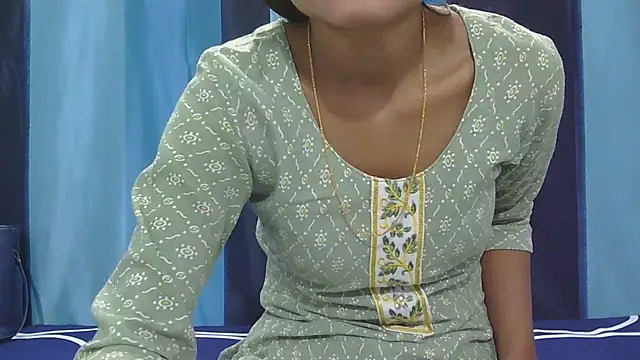 Aarti misty71 online show from January 13, 2026, 4:29 am