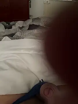 Snapshot of gasfkrdl chatting on September 30, 2025, 12:43 pm gasfkrdl online show from September 30, 2025, 12:43 pm