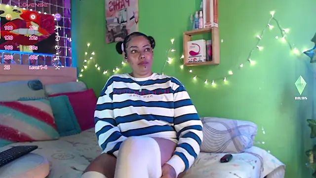Snapshot of katherinnyazz chatting on January 12, 2026, 4:23 pm katherinnyazz online show from January 12, 2026, 4:23 pm