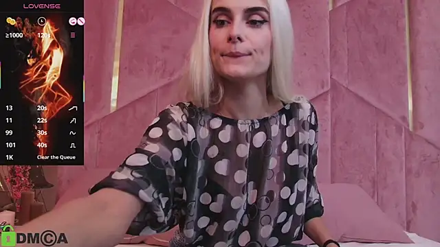 SelenaDaze online show from November 29, 2025, 5:32 am