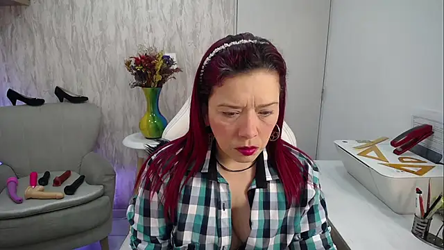 VeronicaBlake online show from March 12, 2026, 1:06 pm