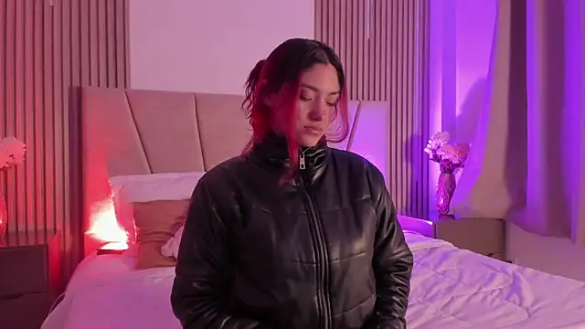 Victoria Beaumont online show from January 9, 2026, 11:46 am