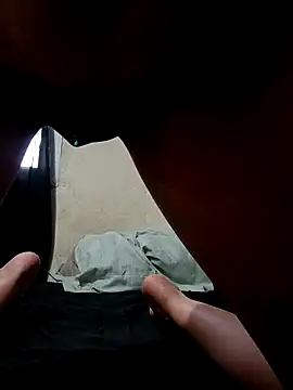 Snapshot of Darkw1tch chatting on September 26, 2025, 8:13 pm Darkw1tch online show from September 26, 2025, 8:13 pm