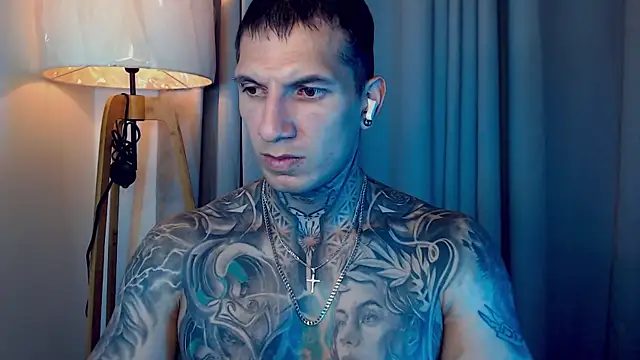 Snapshot of Shane_Clay chatting on November 4, 2025, 1:16 am Shane Clay online show from November 4, 2025, 1:16 am