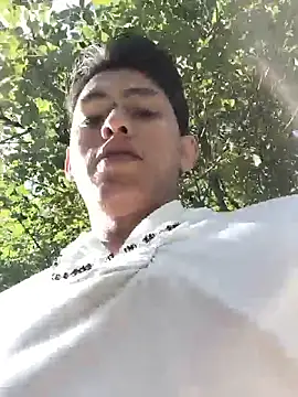 Snapshot of Hiroshi_Shen chatting on April 9, 2026, 1:16 pm Hiroshi Shen online show from April 9, 2026, 1:16 pm