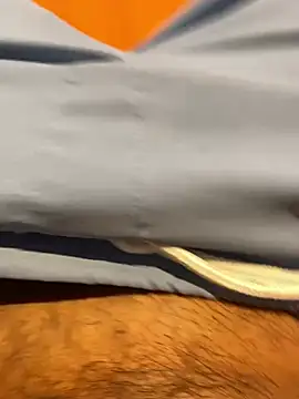 Snapshot of girlslvrs chatting on January 12, 2026, 9:09 pm girlslvrs online show from January 12, 2026, 9:09 pm