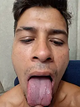 piterrr hot online show from February 16, 2026, 9:00 pm