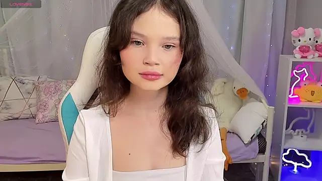 Snapshot of EmilyChaves chatting on January 12, 2026, 7:24 am EmilyChaves online show from January 12, 2026, 7:24 am