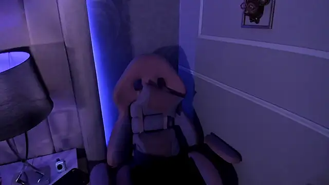 CherryMelon online show from October 4, 2025, 4:10 am