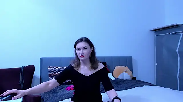 Snapshot of Katherine_Twilight chatting on November 20, 2025, 3:45 pm Katherine Twilight online show from November 20, 2025, 3:45 pm