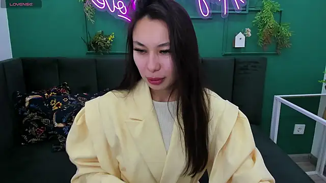 Kat  cat online show from November 7, 2025, 1:27 am