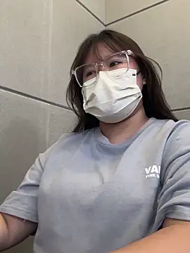 Snapshot of ariel_613 chatting on October 30, 2025, 10:49 am ariel 613 online show from October 30, 2025, 10:49 am