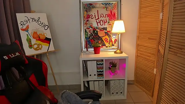 ayakskalermonss online show from October 5, 2025, 2:15 pm