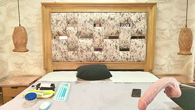 ZOLEY WATSON online show from March 2, 2026, 3:09 am