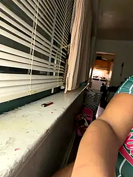 yummy0322 online show from November 11, 2025, 4:45 am