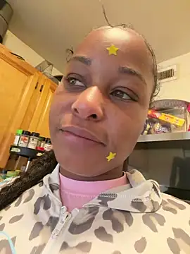 yummy0322 online show from November 27, 2025, 3:36 pm