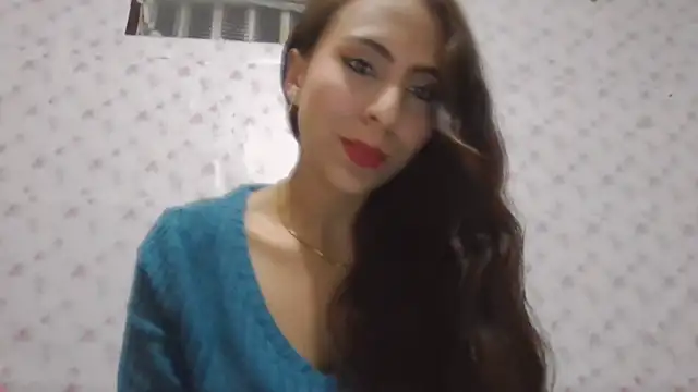 Snapshot of Roselingalvis13 chatting on March 1, 2026, 2:35 am Roselingalvis13 online show from March 1, 2026, 2:35 am