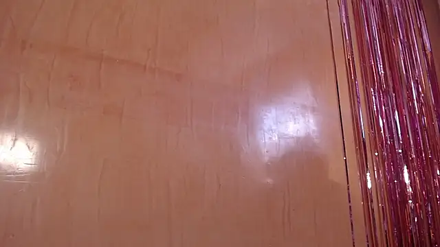 miss lilieth online show from February 22, 2026, 4:05 pm