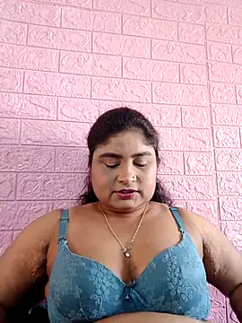 hornyriyanka online show from February 16, 2026, 2:51 am