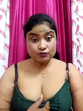 hornyriyanka online show from April 14, 2026, 7:42 pm