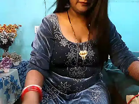 PREETI BABY online show from October 11, 2025, 4:44 am