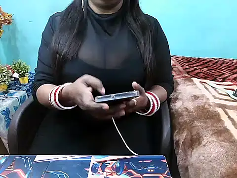 Snapshot of PREETI_BABY chatting on November 20, 2025, 4:23 am PREETI BABY online show from November 20, 2025, 4:23 am