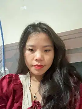 Snapshot of Bella_7777 chatting on October 23, 2025, 3:33 pm Bella 7777 online show from October 23, 2025, 3:33 pm