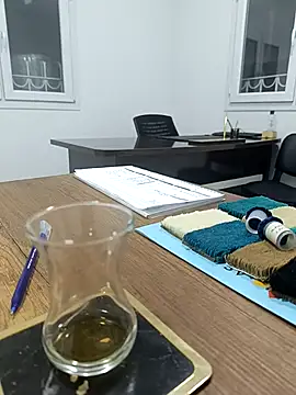 Snapshot of Yaman_33 chatting on November 3, 2025, 1:12 pm Yaman 33 online show from November 3, 2025, 1:12 pm