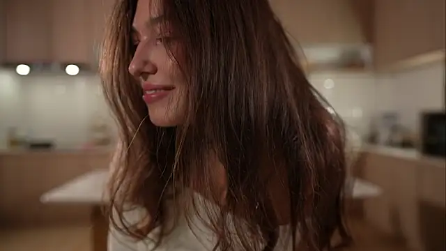 LIttle Rina  online show from April 12, 2026, 8:03 pm