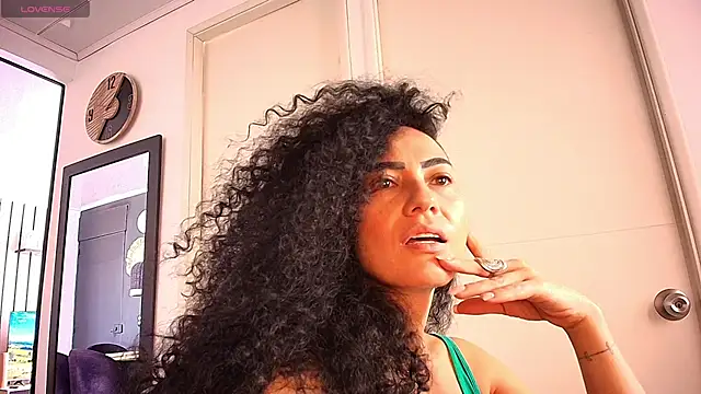 Snapshot of Koral369 chatting on June 10, 2026, 5:23 pm Koral369 online show from June 10, 2026, 5:23 pm