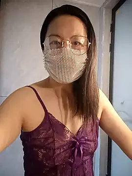 chengcheng12 online show from November 3, 2025, 12:57 am