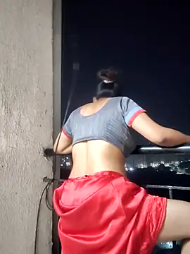 nishaa baby online show from October 19, 2025, 8:42 pm