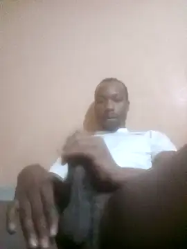 Snapshot of KingBonga chatting on September 19, 2025, 12:45 am KingBonga online show from September 19, 2025, 12:45 am