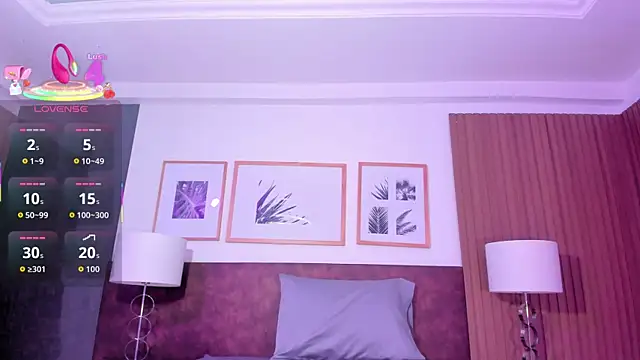 cutie katy  online show from November 19, 2025, 4:12 am