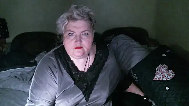 Snapshot of Lana555 chatting on October 25, 2025, 12:40 am Lana555 online show from October 25, 2025, 12:40 am