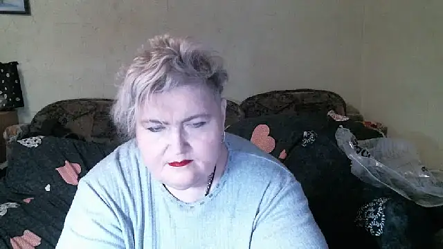 Snapshot of Lana555 chatting on November 7, 2025, 2:17 pm Lana555 online show from November 7, 2025, 2:17 pm