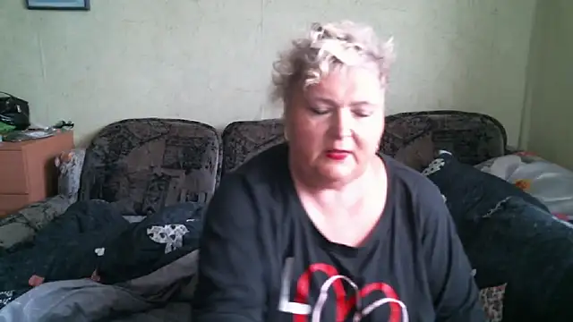 Snapshot of Lana555 chatting on December 3, 2025, 8:00 am Lana555 online show from December 3, 2025, 8:00 am