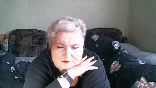 Snapshot of Lana555 chatting on March 31, 2026, 4:13 am Lana555 online show from March 31, 2026, 4:13 am