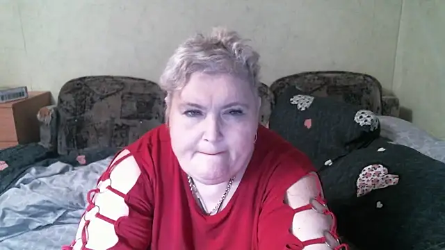 Snapshot of Lana555 chatting on April 2, 2026, 4:26 pm Lana555 online show from April 2, 2026, 4:26 pm