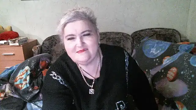 Snapshot of Lana555 chatting on April 21, 2026, 7:39 pm Lana555 online show from April 21, 2026, 7:39 pm