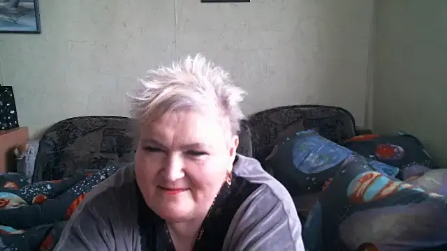 Snapshot of Lana555 chatting on April 29, 2026, 7:23 am Lana555 online show from April 29, 2026, 7:23 am
