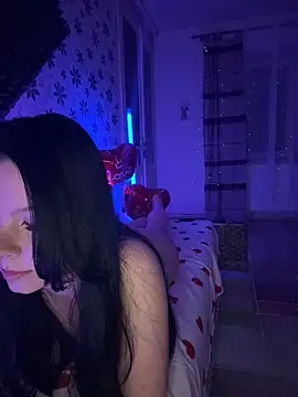 Mihadttraf online show from February 14, 2026, 10:28 pm