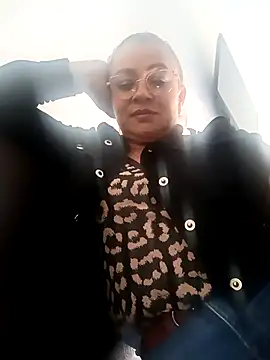 Asuna yuuky online show from November 11, 2025, 7:58 pm