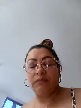 Asuna yuuky online show from March 23, 2026, 12:09 pm