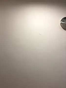 Piggiteablacktea online show from October 28, 2025, 2:09 pm