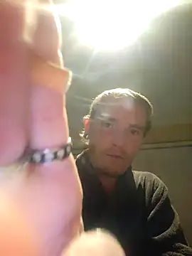 piercingpik online show from November 17, 2025, 9:53 pm